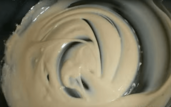 Приготовление глазури из белого шоколада