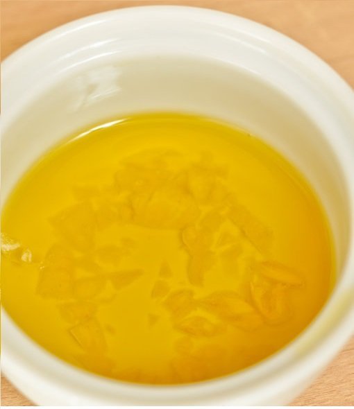 Растительное масло с чесноком