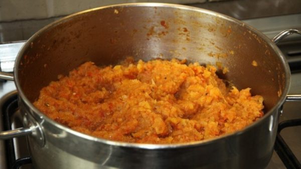 Кабачковая икра на зиму самые лучшие пошаговые рецепты в мультиварке и духовке (кабачковый, икра, зима, пошаговые, рецепт) рецепт