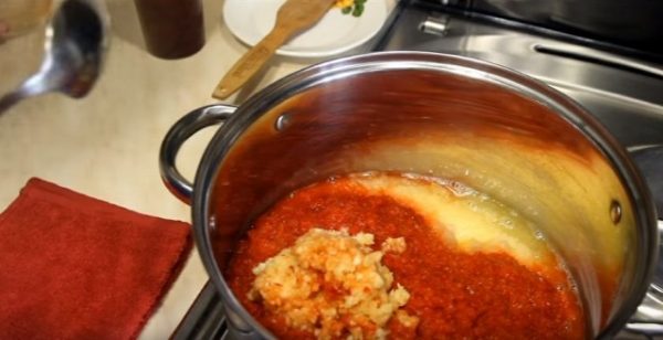 Кабачковая икра на зиму самые лучшие пошаговые рецепты в мультиварке и духовке (кабачковый, икра, зима, пошаговые, рецепт) кабачковый