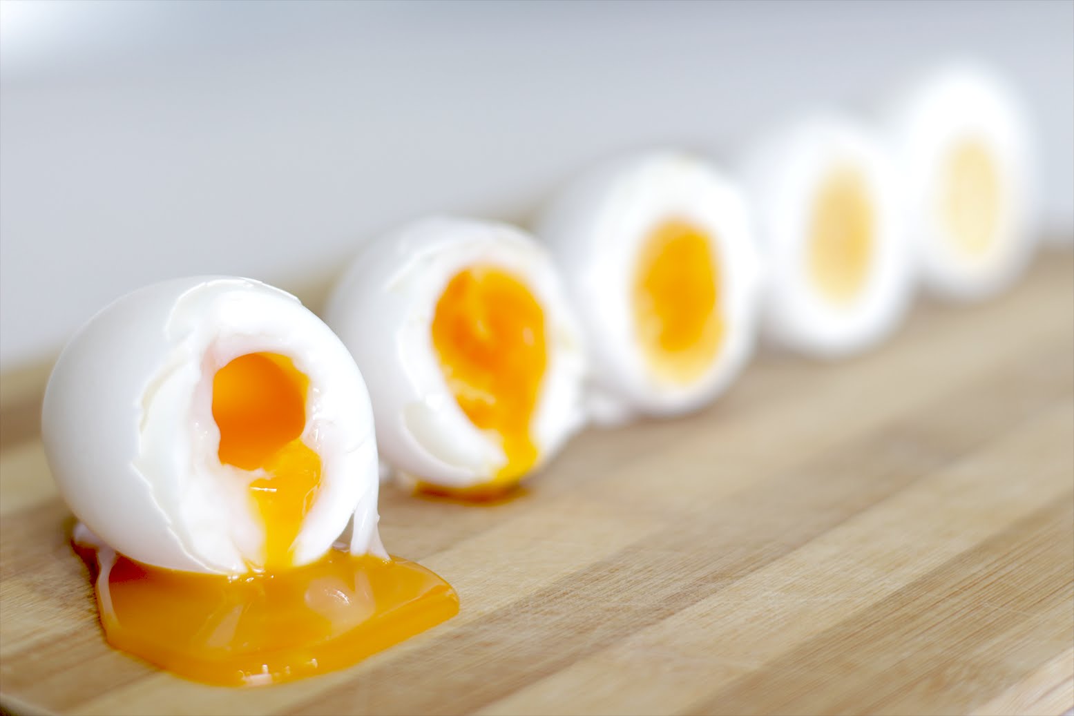 Время варки перепелиных яиц вкрутую. Рецепты блюд с отварными перепелиными яйцами