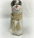 снеговик из солонки