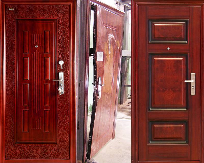 Дверь входная металлическая китайская купить. Китайская дверь входная GBZG Кайзер замки. Дверь входная металлическая китайская 8202. Китайская входная дверь. Китайская дверь металлическая входная.