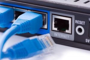 Подключение к интернету через кабель с LAN-коннектором