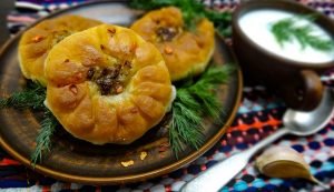 Румяные татарские перемячи пробуждают аппетит и способны утолить даже самое сильное чувство голода
