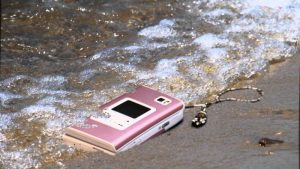 Телефон в воде