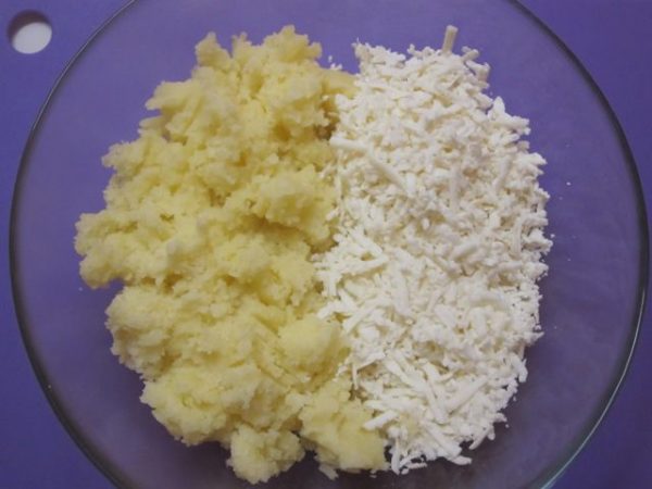 Сыр и картофель
