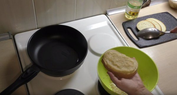 Как приготовить бутерброд с картошкой: этап 3