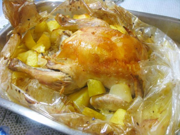 Курица с картофелем в сметанном соусе